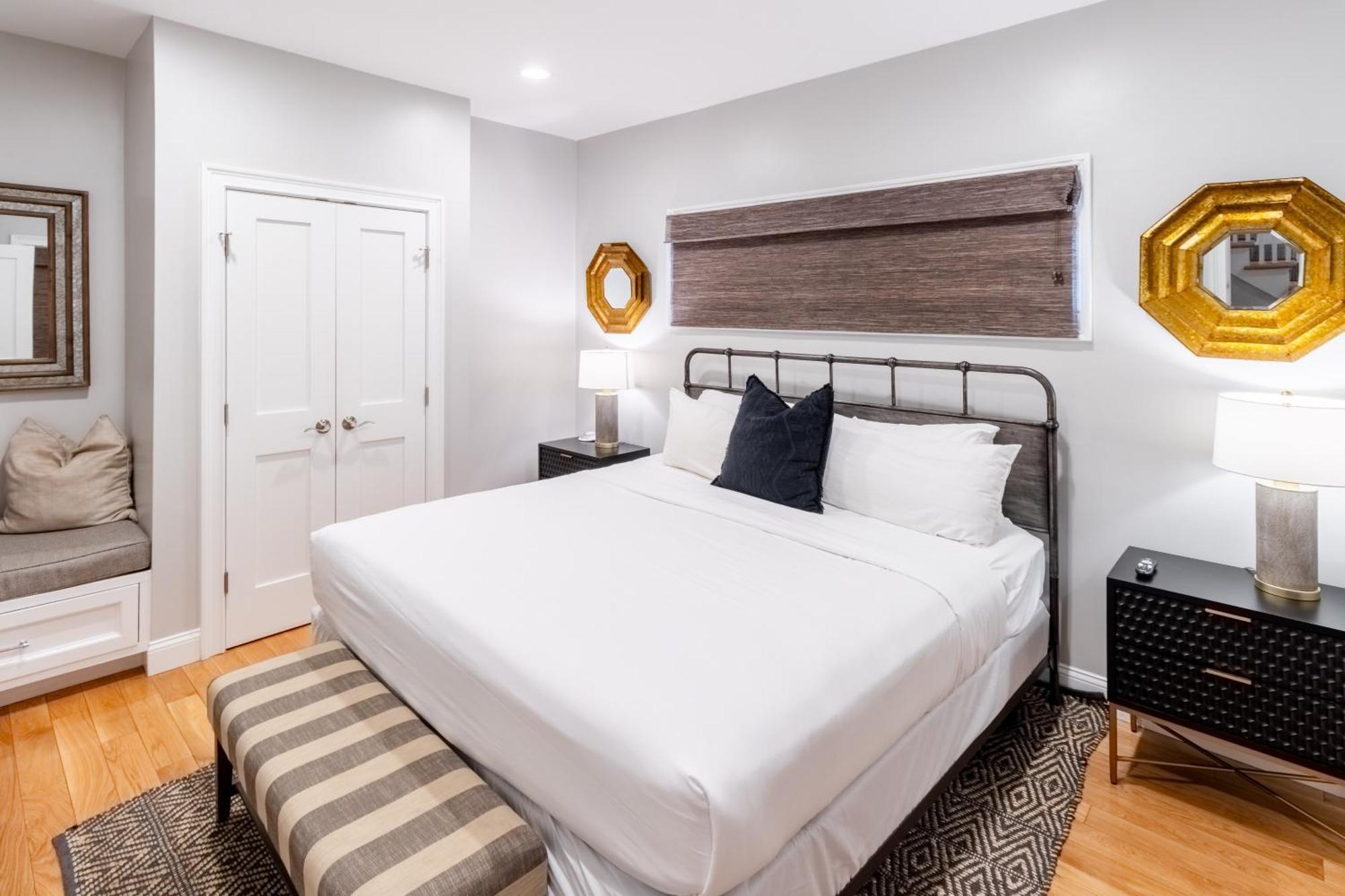 The Newport Lofts - 595 Thames Street Villa Exterior photo