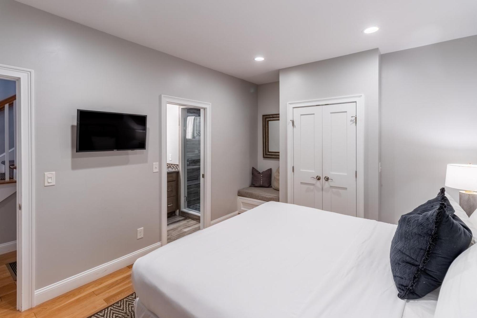 The Newport Lofts - 595 Thames Street Villa Exterior photo