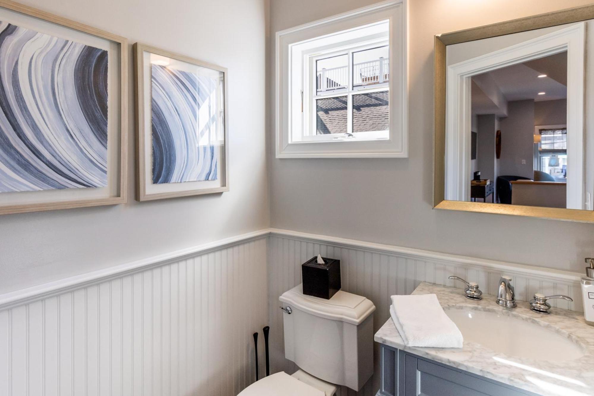 The Newport Lofts - 595 Thames Street Villa Exterior photo