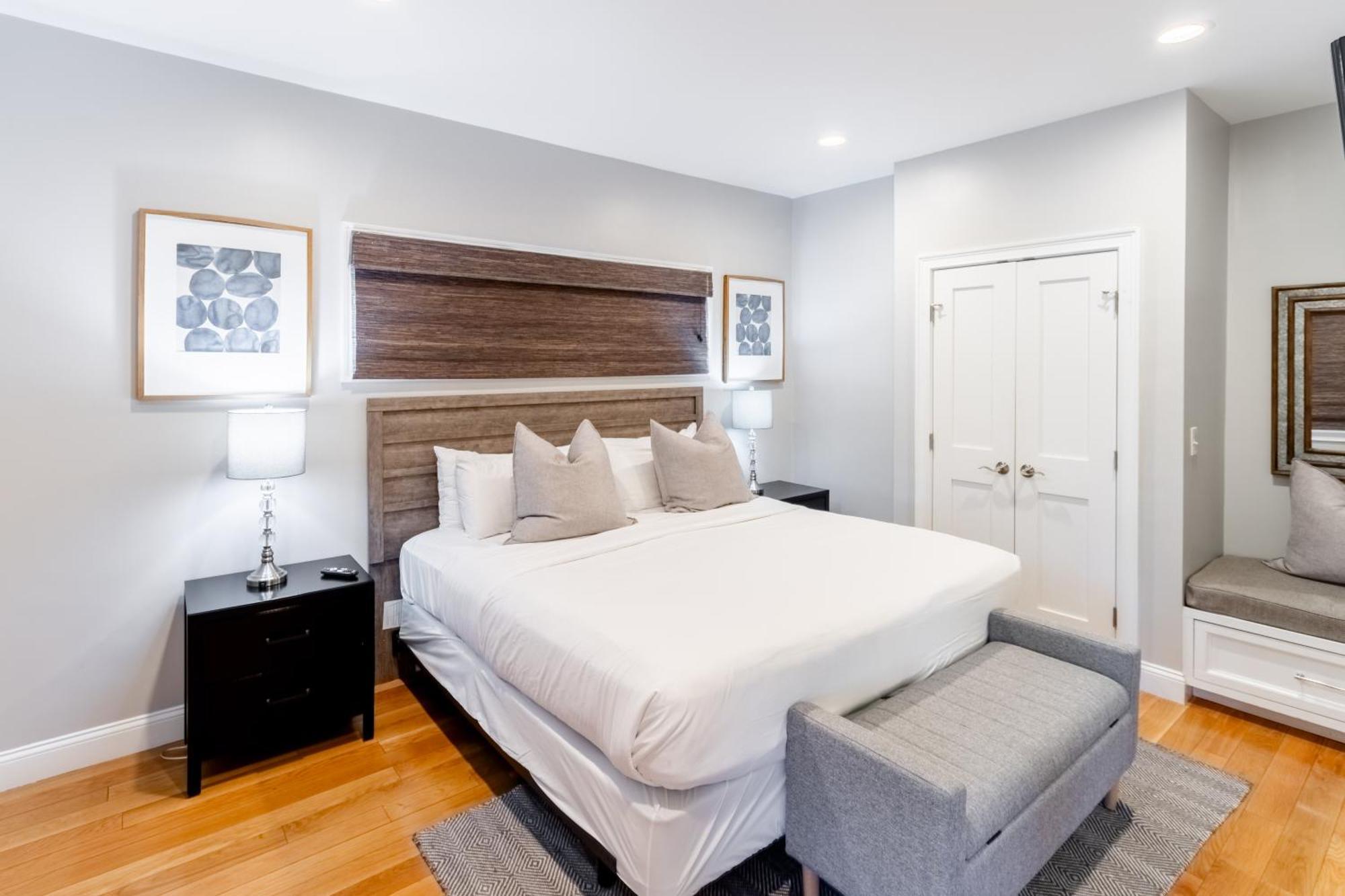 The Newport Lofts - 595 Thames Street Villa Exterior photo